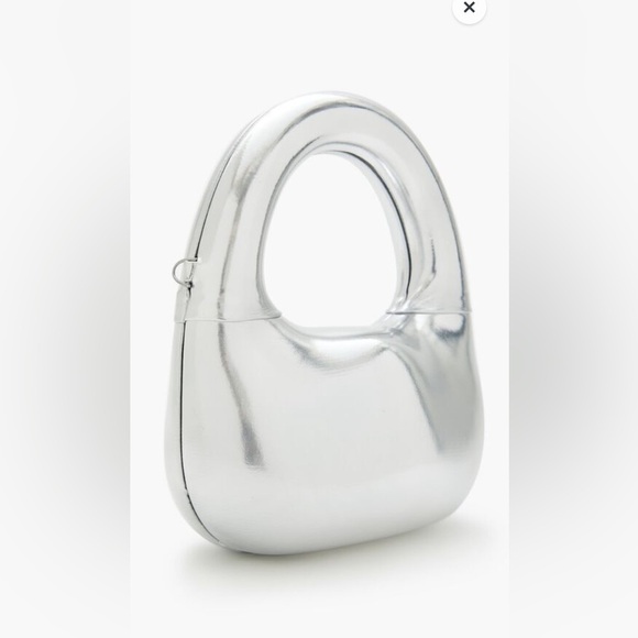 BOGO Hard Sided, Silver Chain Handle Women's Bag - Picture 3 of 4